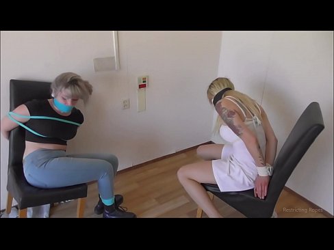 ❤️ Ferslave / fêstbûn en gagged / famke yn need ❤️❌ Russyske porno op fy.yespornpics.ru